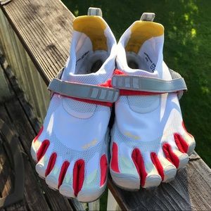 Vibram | Shoes | Vibram Five Finger 